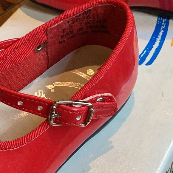 Vintage 1995 GIRL STRIDE RITE PATSY RED PATENT LEATHER BOW SHOES SZ. 3 Months - Picture 4 of 9
